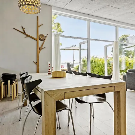 Beautiful In Ferienhaus *